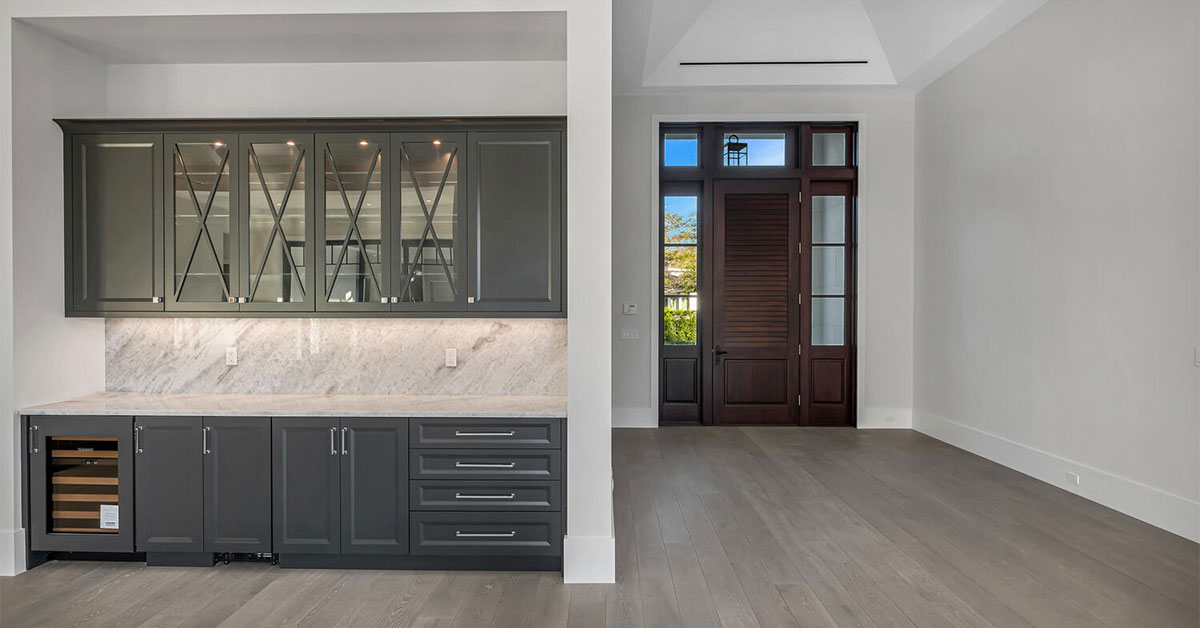 Bar – Regatta Road